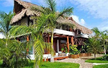 Akalki Hotel Y Centro Holistico Bacalar